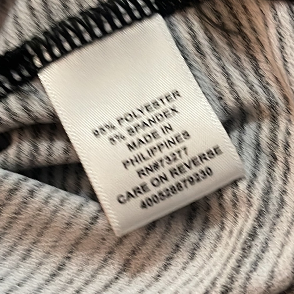 Nice Elle top XXL - Picture 7 of 7